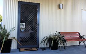 The Tin Shed Couples Accommodation At Bay Of Fires